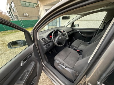 Volkswagen Touran Trendline Ecofuel (15)