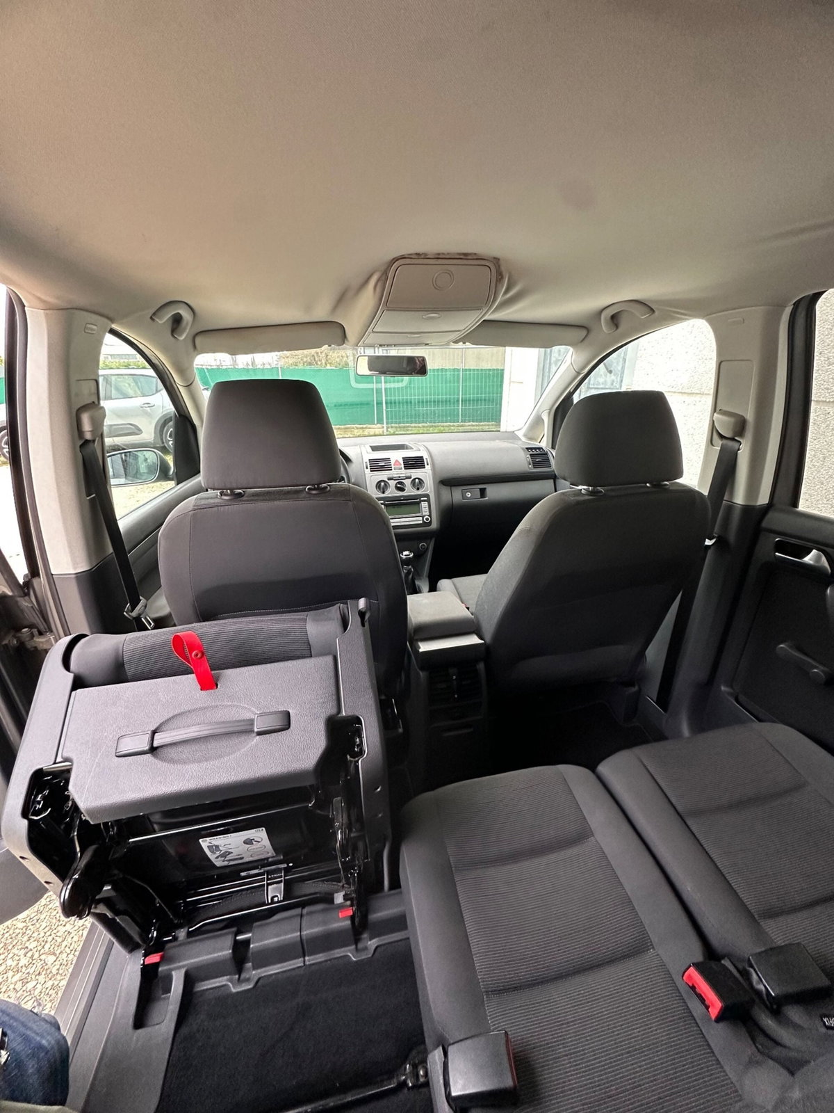 Volkswagen Touran Trendline Ecofuel (8)