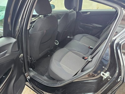 Alfa Romeo Giulietta 1.6 JTDm-2 Distinctive (9)