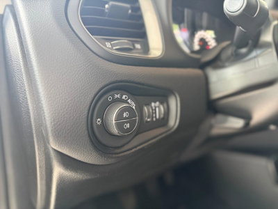 Jeep Renegade 1.6 Mjt 130 CV Limited (12)