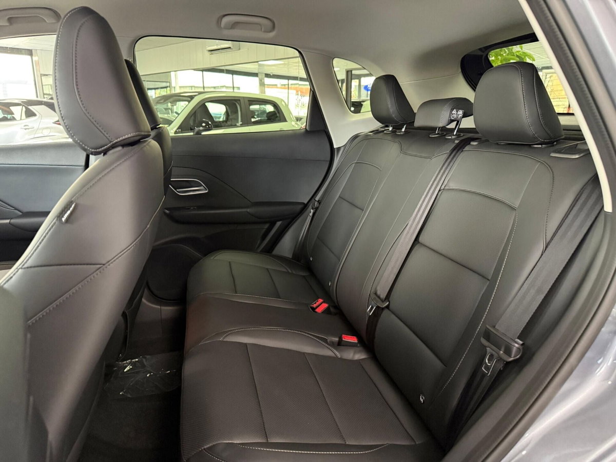 Mg ZS 1.5 hybrid+ Luxury auto (7)