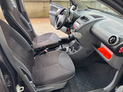 Peugeot 107 68CV 5p. Sweet Years (18)