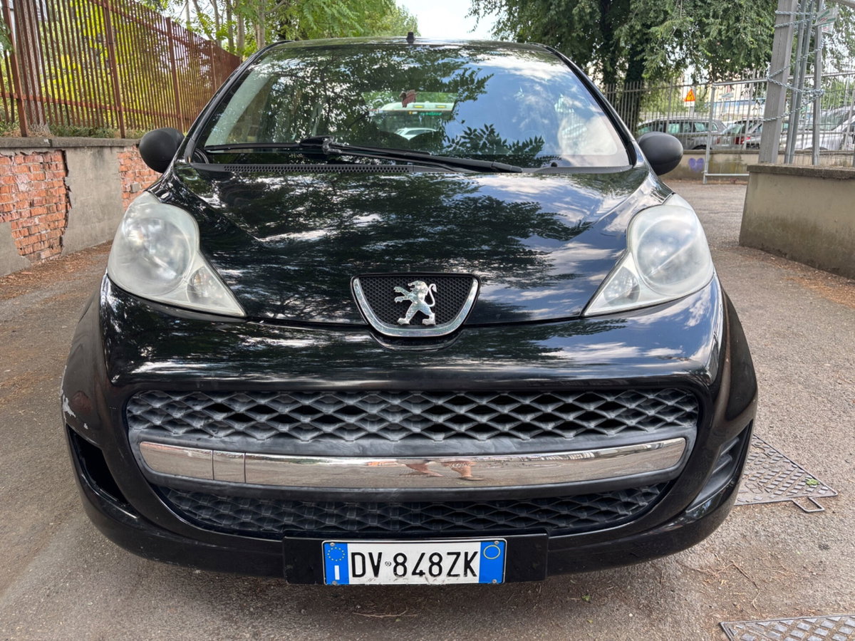 Peugeot 107 68CV 5p. Sweet Years (2)