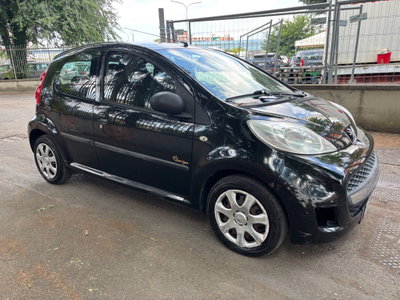 Peugeot 107 68CV 5p. Sweet Years (4)