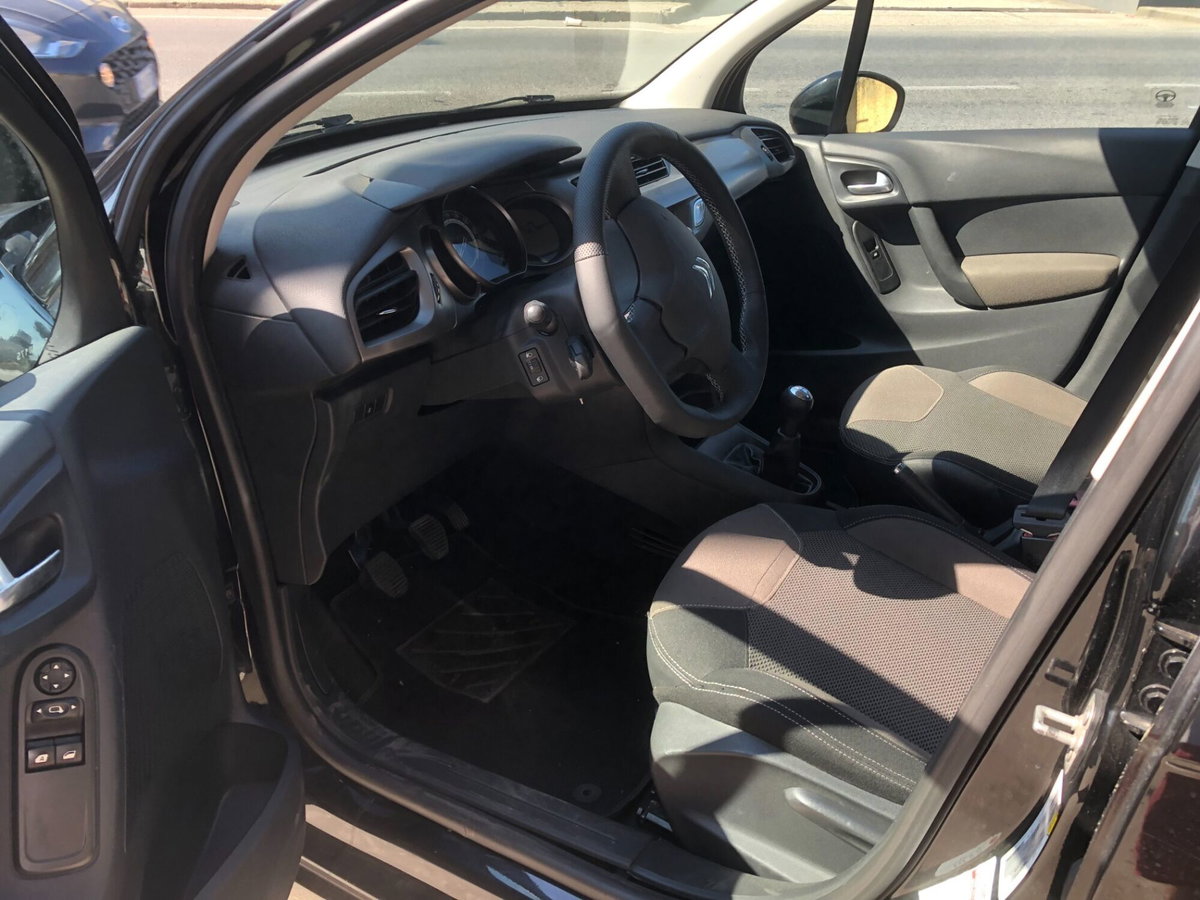 Citroen C3 1.4 HDi 70 Seduction (9)