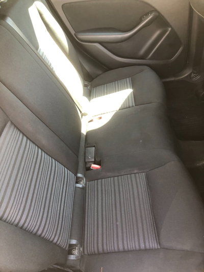 Mercedes-Benz Classe B 180 CDI Premium (11)