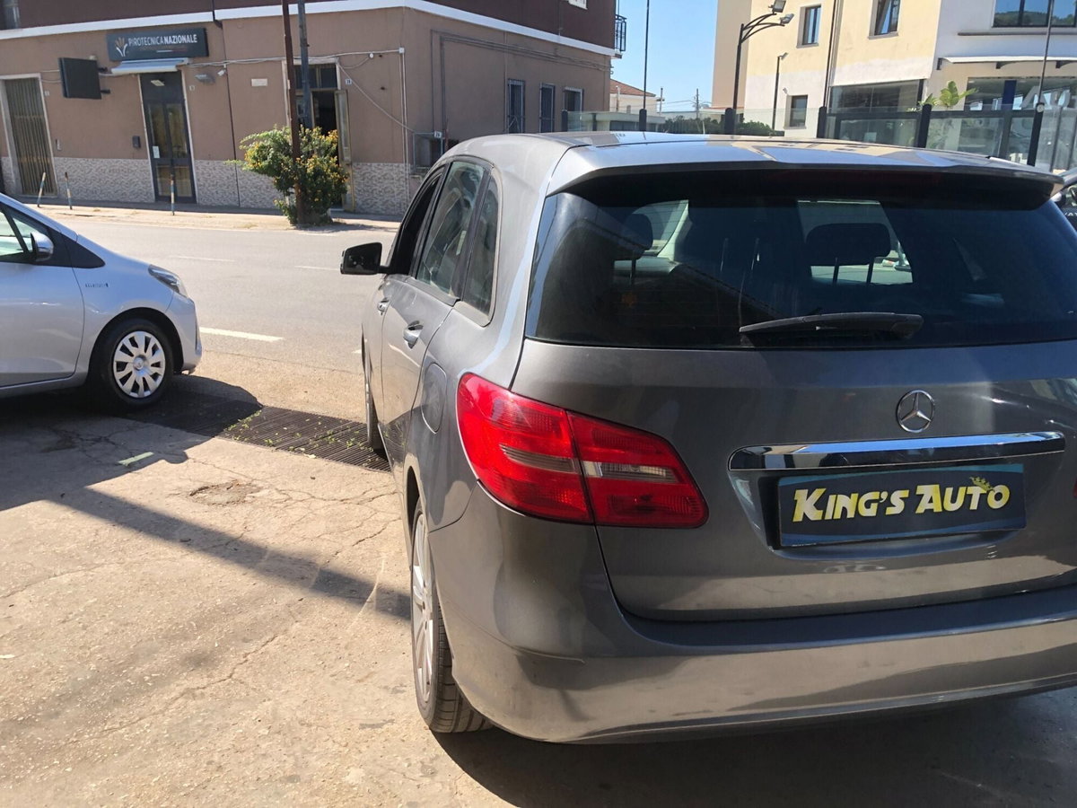 Mercedes-Benz Classe B 180 CDI Premium (5)