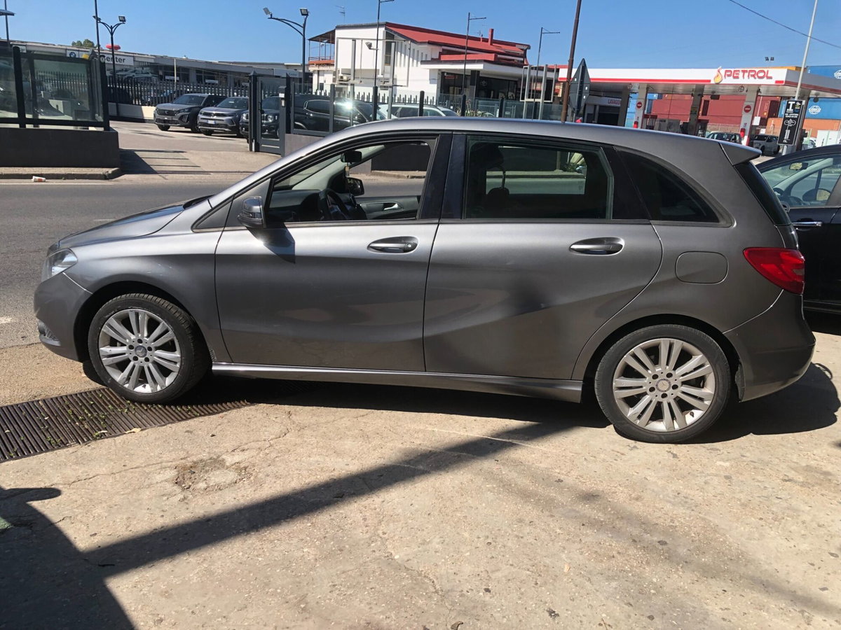 Mercedes-Benz Classe B 180 CDI Premium (7)