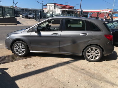 Mercedes-Benz Classe B 180 CDI Premium (7)