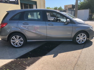 Mercedes-Benz Classe B 180 CDI Premium (8)