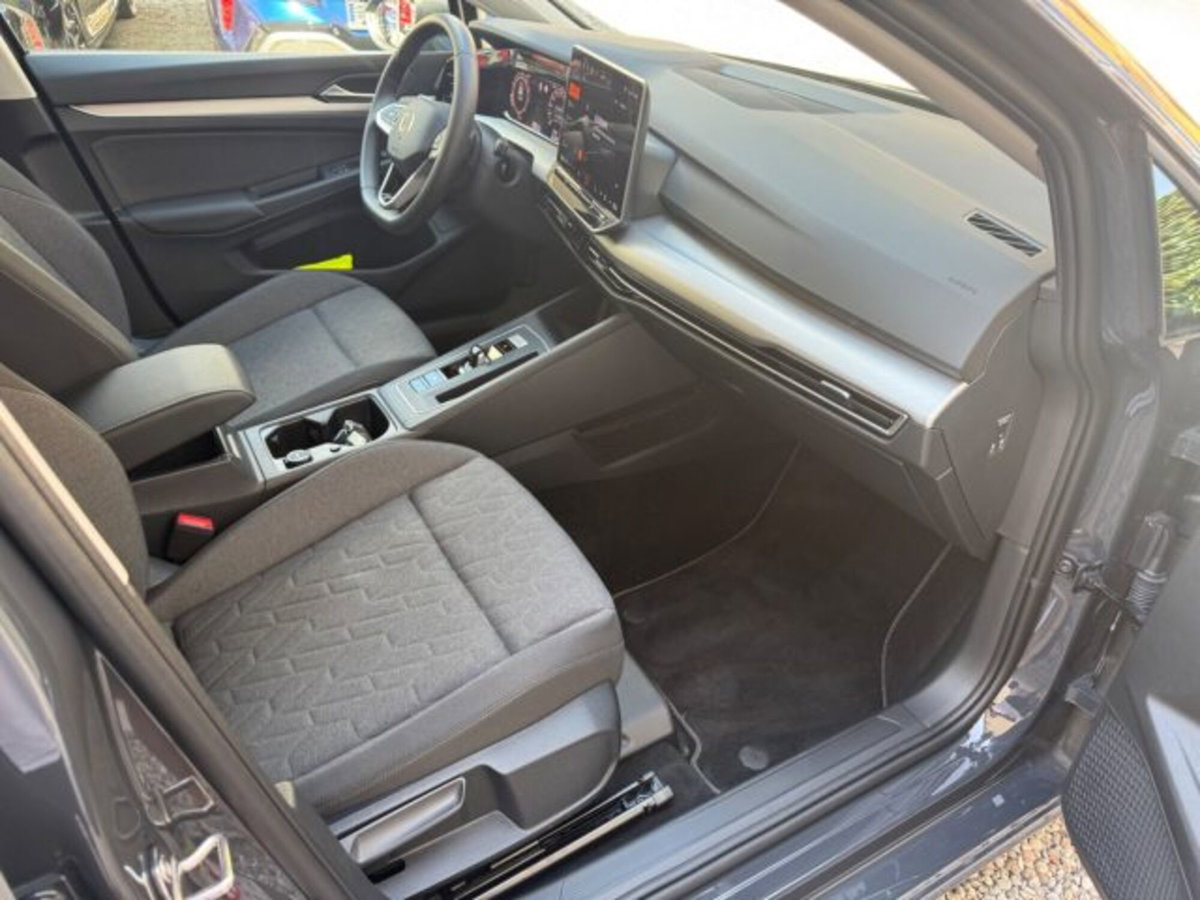 Volkswagen Golf Variant 1.5 etsi Style 115cv dsg (17)