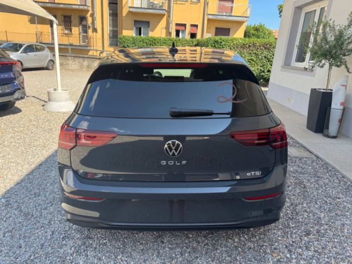 Volkswagen Golf Variant 1.5 etsi Style 115cv dsg (5)