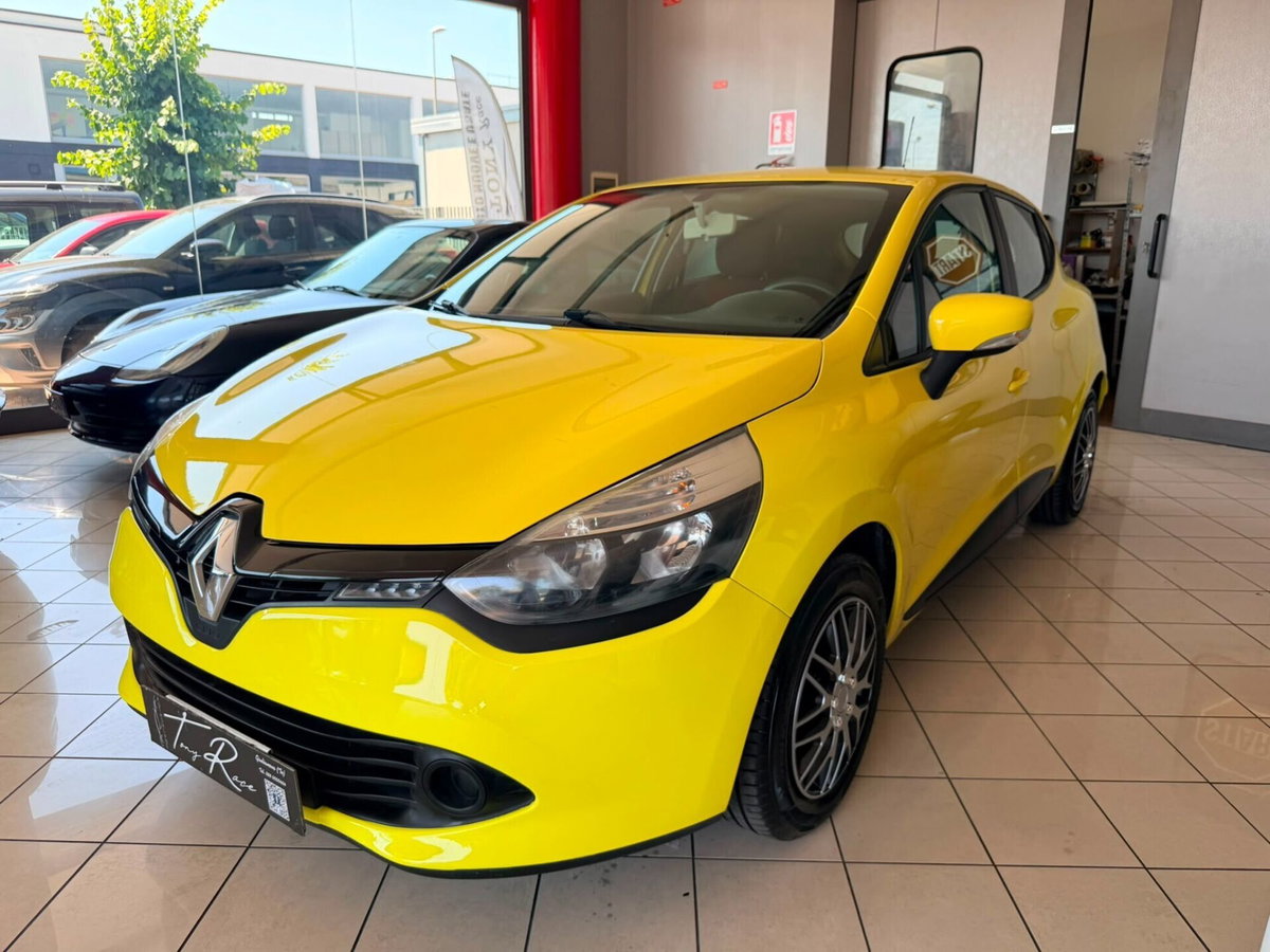 Renault Clio 1.2 75CV GPL 5 porte Live (2)