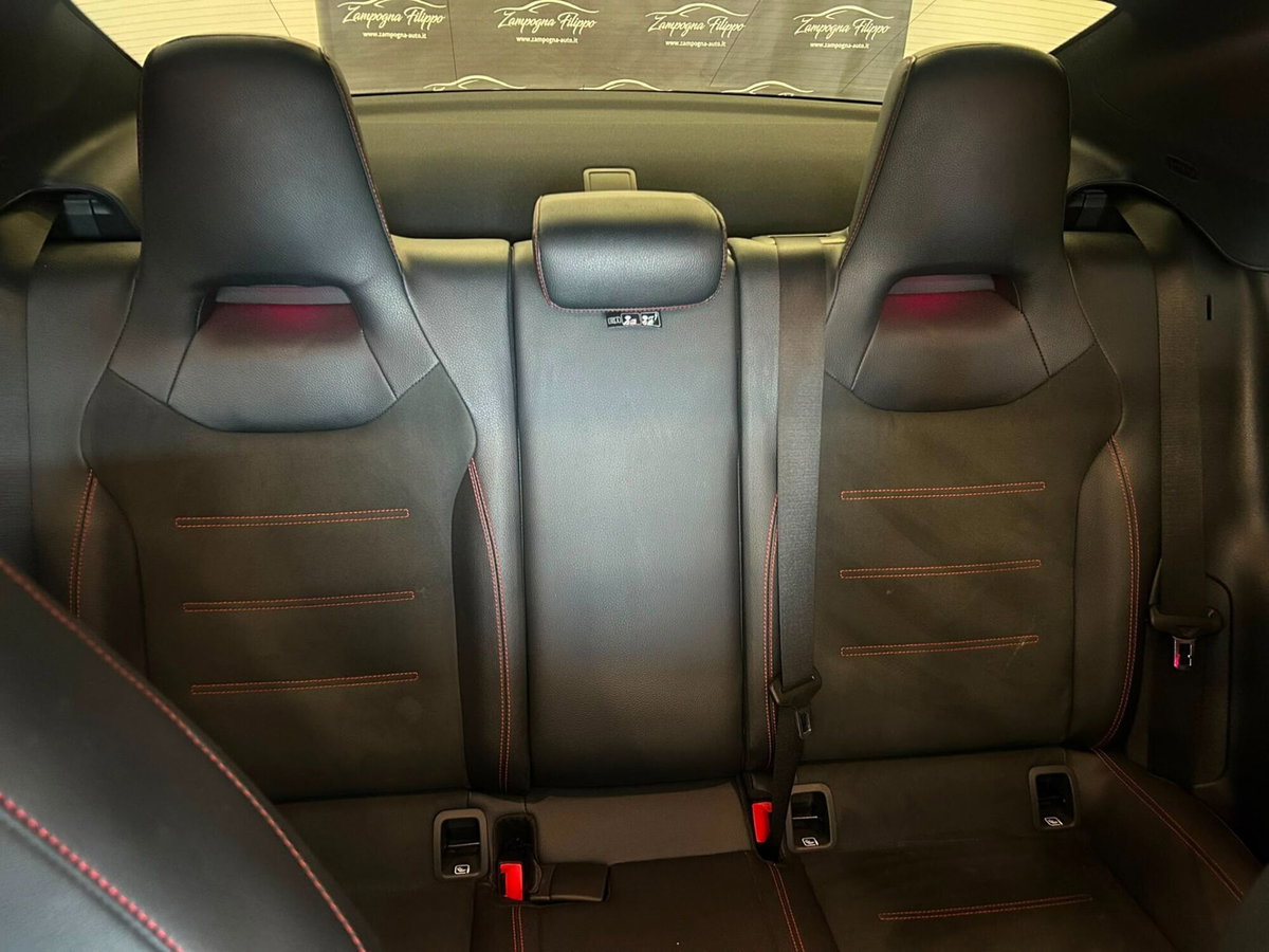 Mercedes-Benz CLA 200 d Automatic Premium (17)