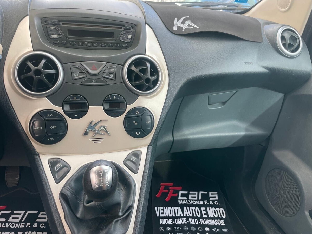 Ford Ka 1.3 TDCi 75CV Titanium (13)