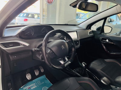 Peugeot 2008 100 GT Line (10)