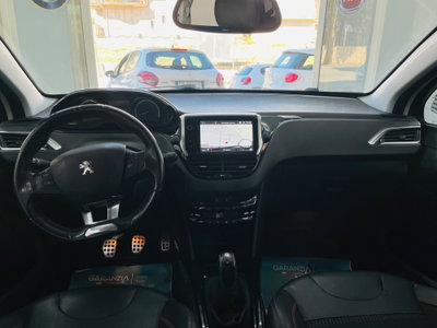 Peugeot 2008 100 GT Line (12)