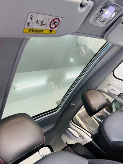 Peugeot 2008 100 GT Line (16)