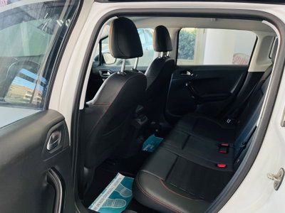Peugeot 2008 100 GT Line (17)