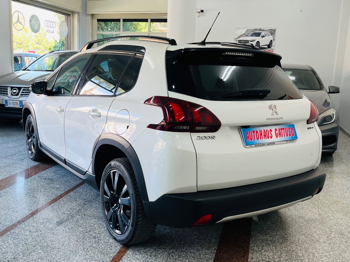 Peugeot 2008 100 GT Line (7)