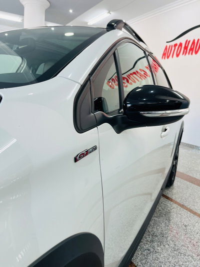 Peugeot 2008 100 GT Line (8)