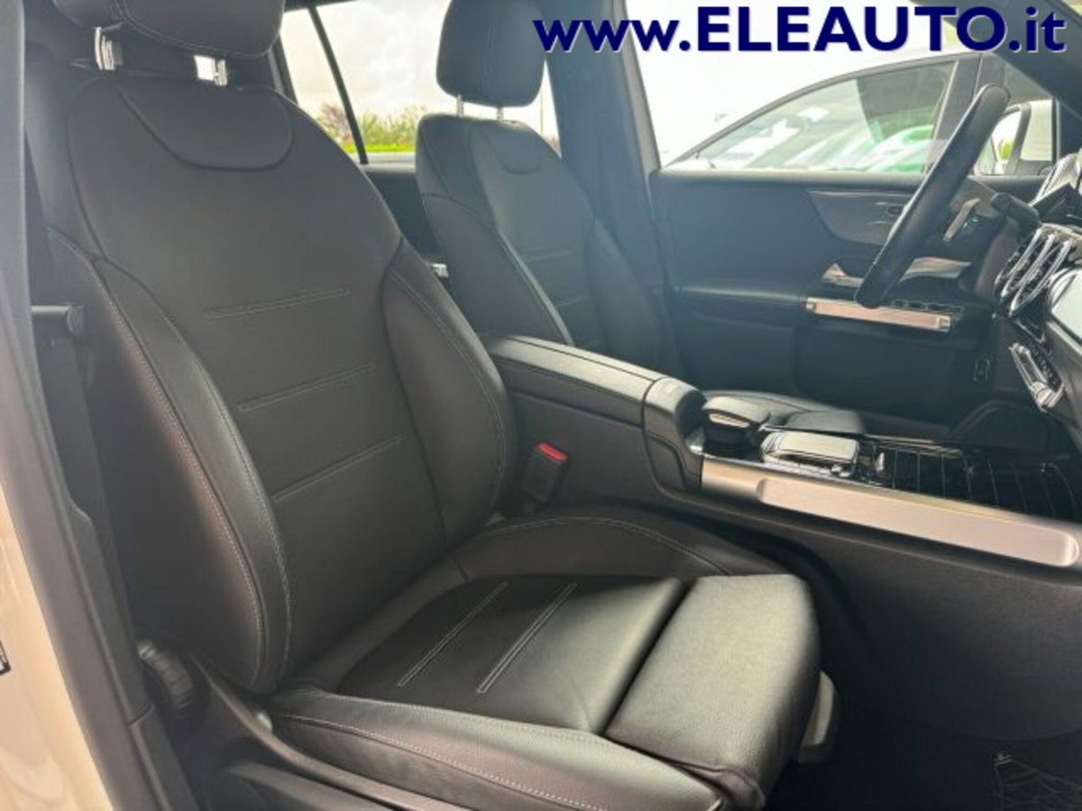 Mercedes-Benz GLB 200 d Automatic 4Matic Premium (16)