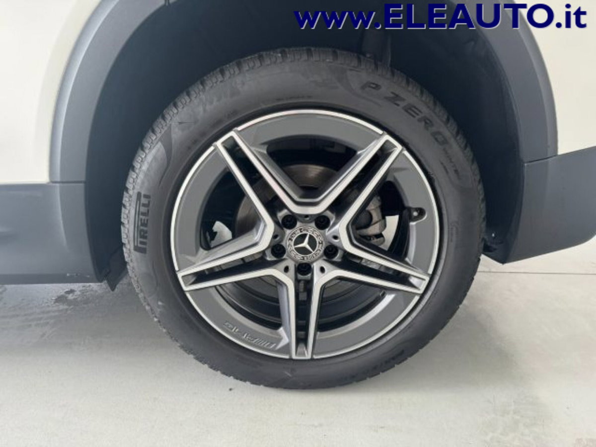 Mercedes-Benz GLB 200 d Automatic 4Matic Premium (7)
