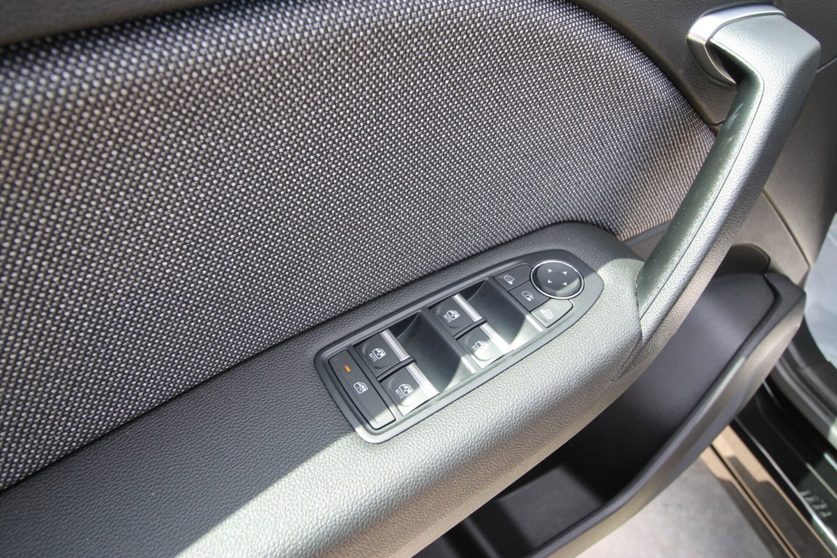 Renault Captur TCe 90 CV Techno (14)