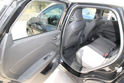Renault Captur TCe 90 CV Techno (18)