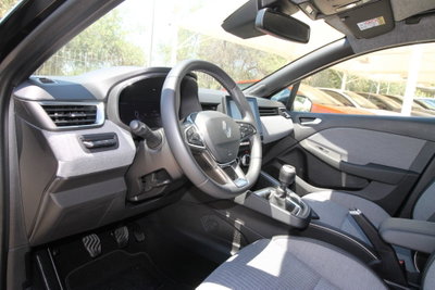 Renault Clio TCe 90 CV 5 porte Techno (14)