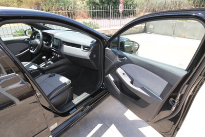 Renault Clio TCe 90 CV 5 porte Techno (19)