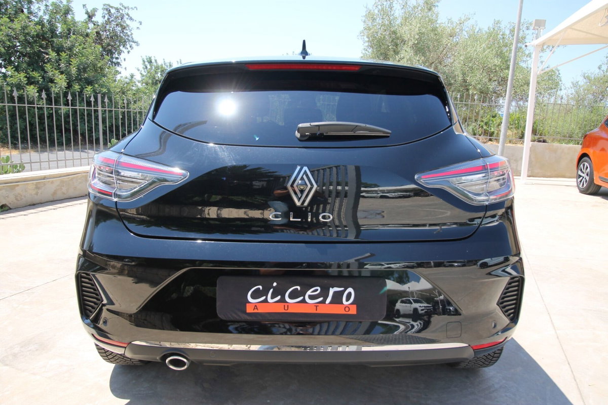Renault Clio TCe 90 CV 5 porte Techno (5)