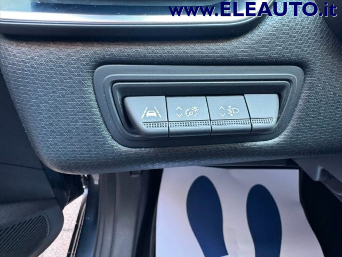Renault Clio SCe 65 CV 5 porte Life (12)
