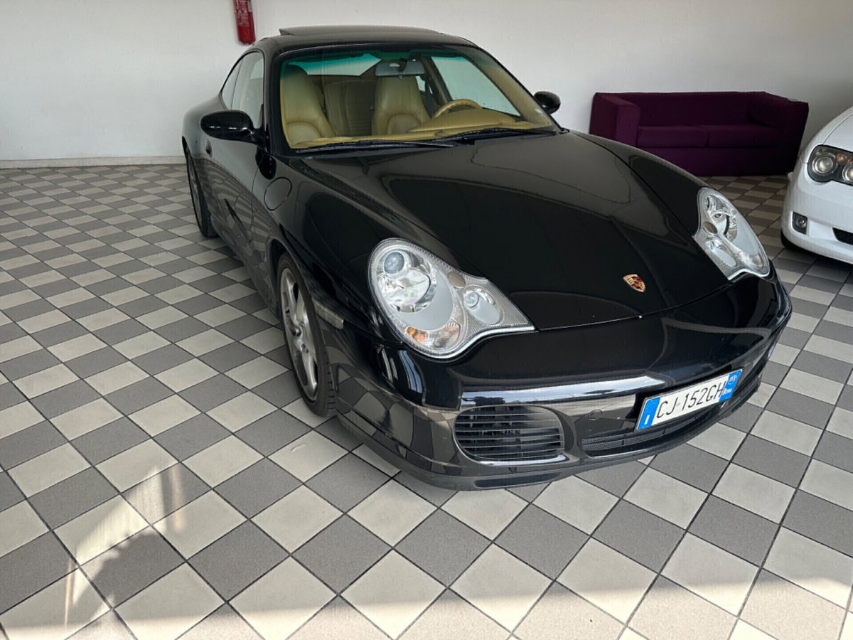 Porsche 911 Coupé Carrera 4S cat (6)