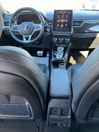 Renault Arkana Hybrid E-Tech 145 CV Techno (17)