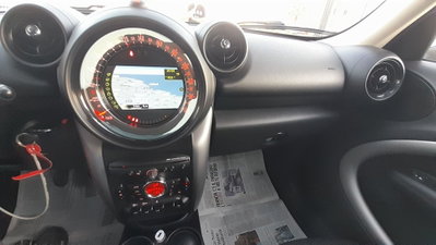 MINI Mini Countryman 1.6 Cooper D Countryman (2)