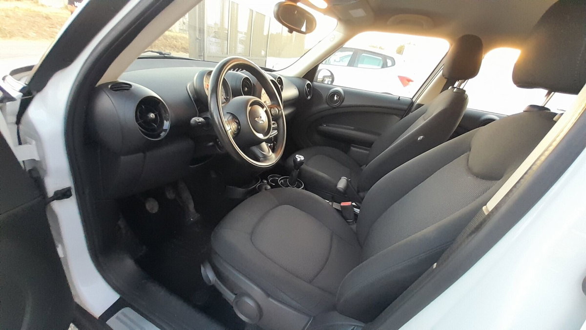 MINI Mini Countryman 1.6 One D Countryman (13)