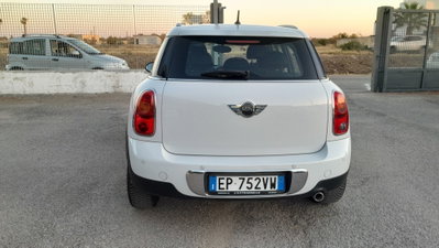 MINI Mini Countryman 1.6 One D Countryman (17)