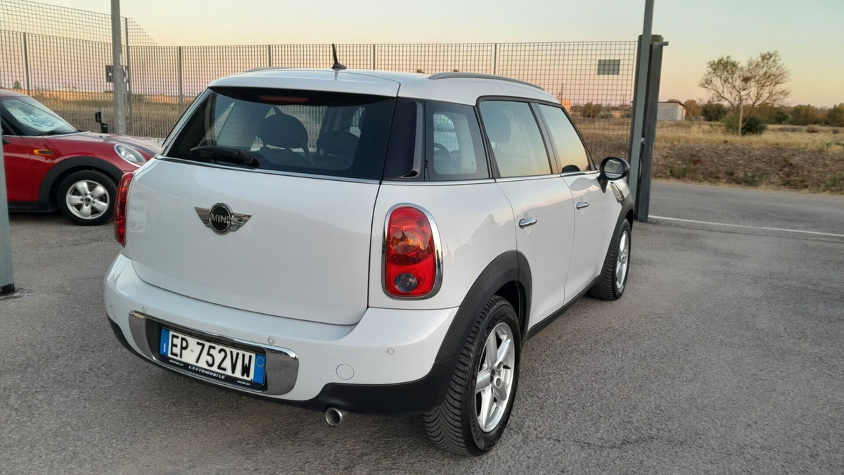 MINI Mini Countryman 1.6 One D Countryman (18)