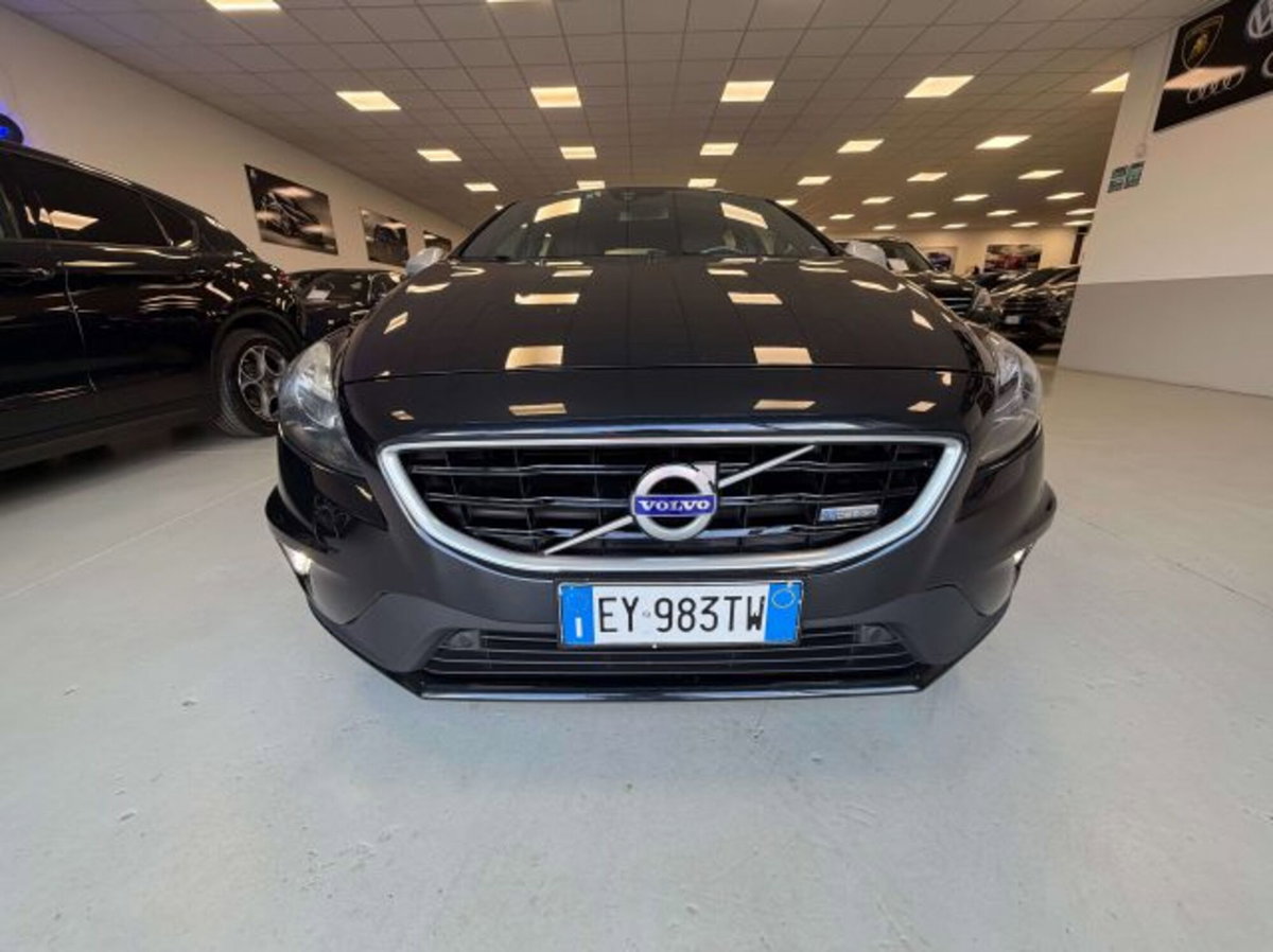 Volvo V40 D2 1.6 R-design Kinetic (5)