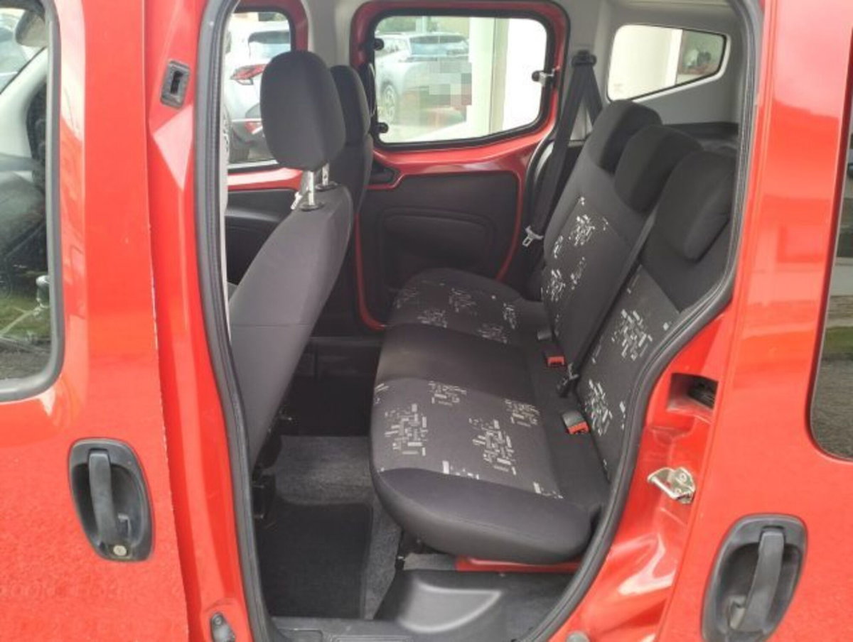 Fiat Qubo 1.4 8V 77 CV Active Natural Power (11)
