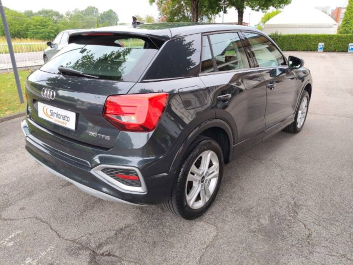 Audi Q2 Q2 30 TFSI Business (4)