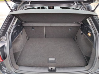 Audi Q2 Q2 30 TFSI Business (8)