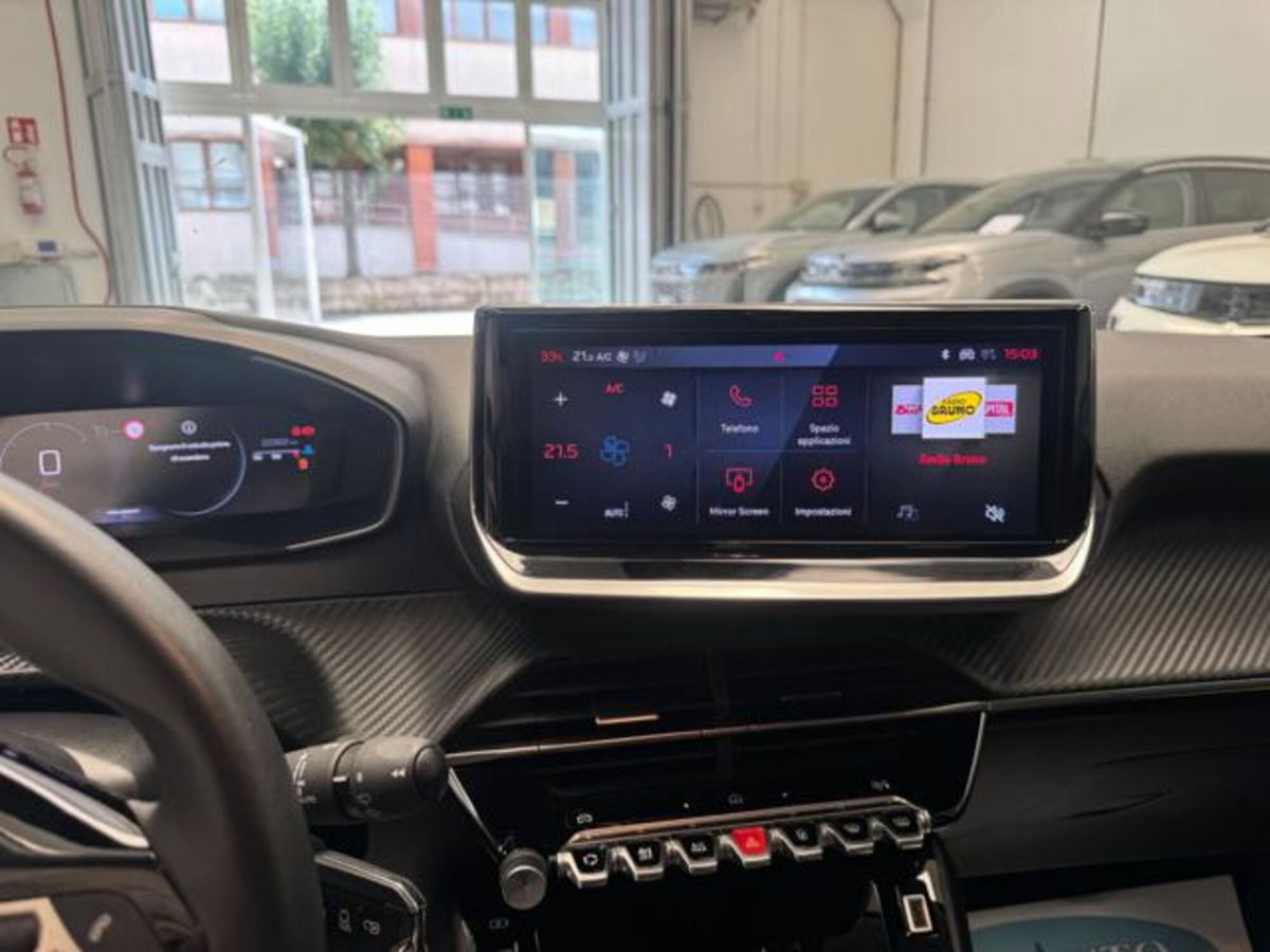 Peugeot 208 PureTech 100 Stop&Start 5 porte Allure (10)