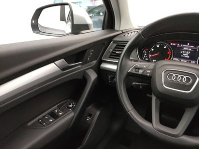 Audi Q5 40 TDI quattro Business Design (13)