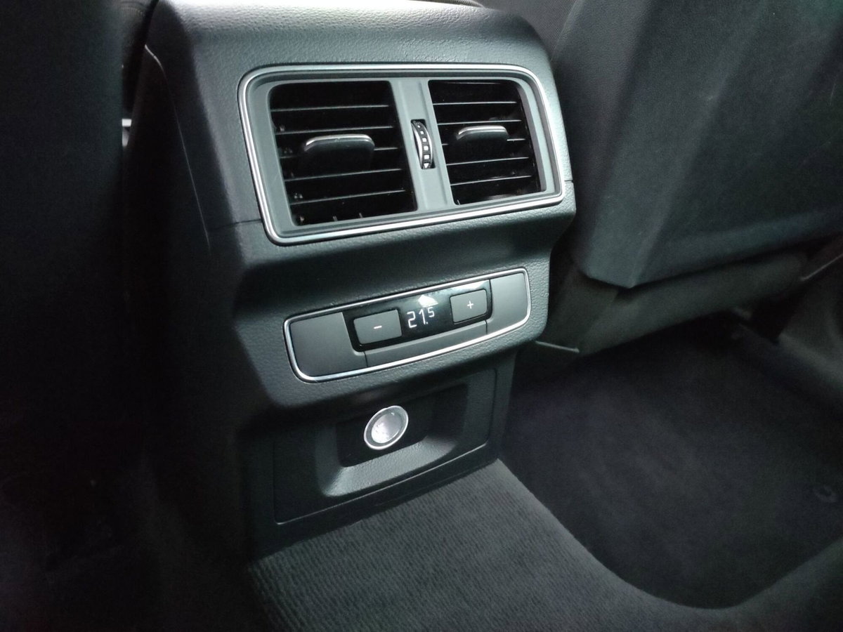 Audi Q5 40 TDI quattro Business Design (18)