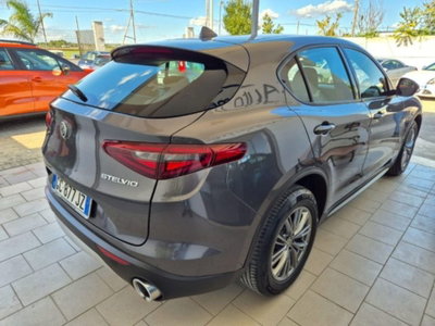 Alfa Romeo Stelvio Stelvio 2.2 Turbodiesel 160 CV AT8 RWD Super Business (3)