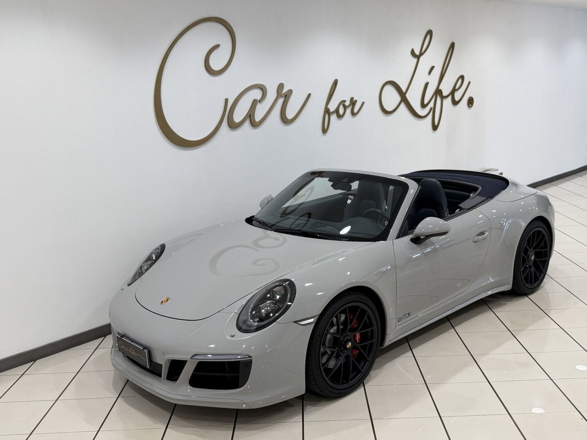Porsche 911 Cabrio 3.0 Carrera 4 GTS (2)