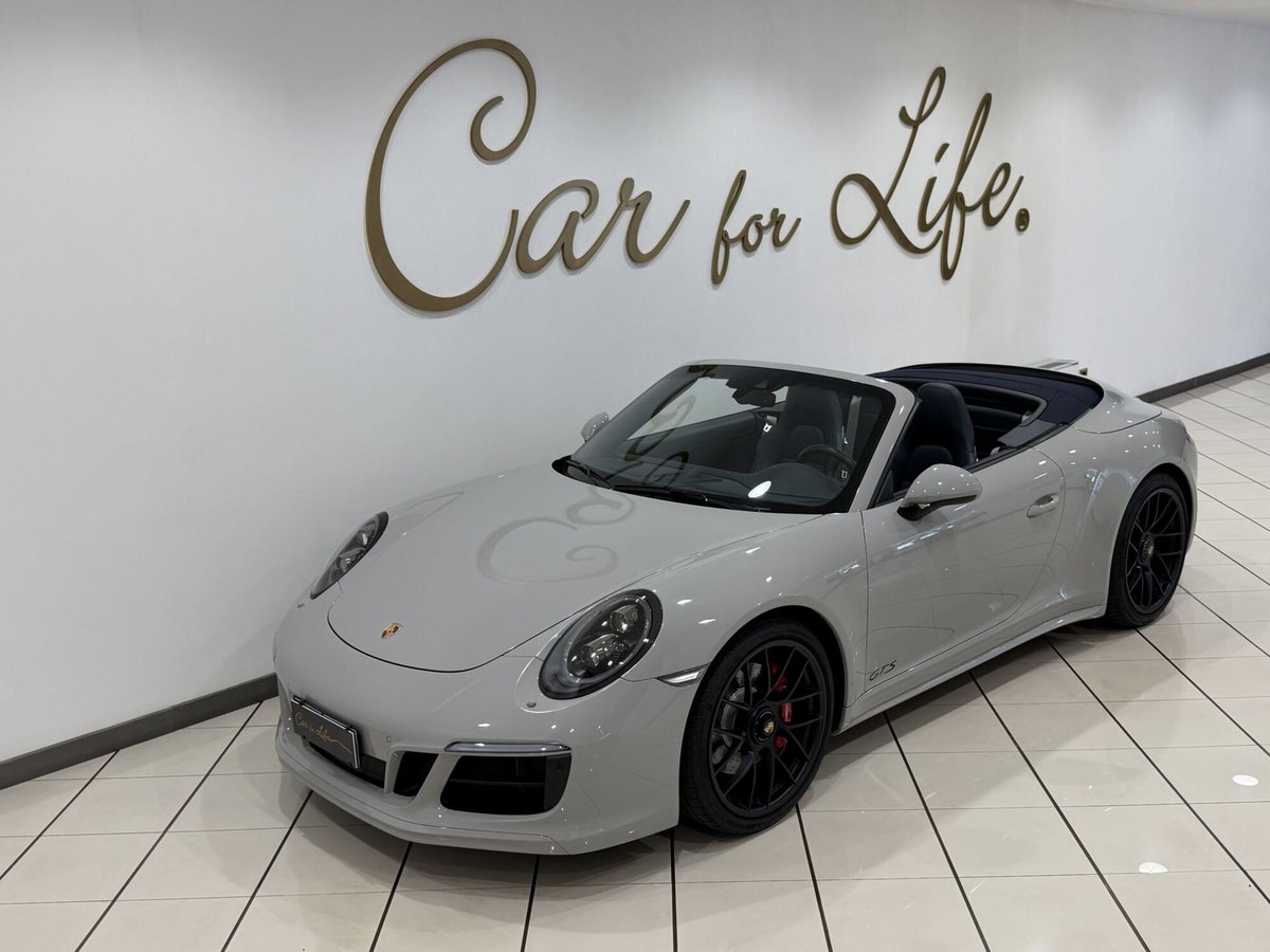 Porsche 911 Cabrio 3.0 Carrera 4 GTS (5)