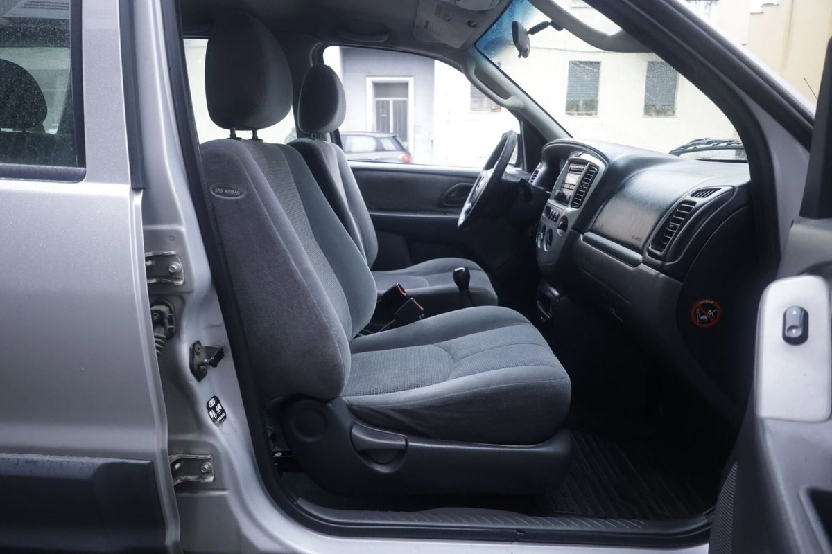 Mazda Tribute 16V cat (10)